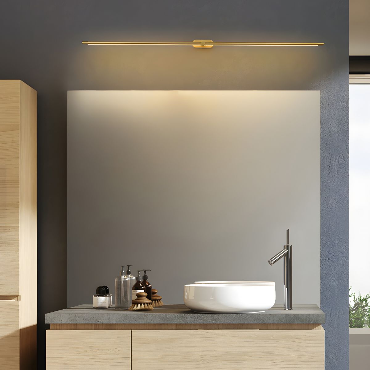 Luminara | Sleek Modern Minimalist Metal Bathroom Wall Light 9