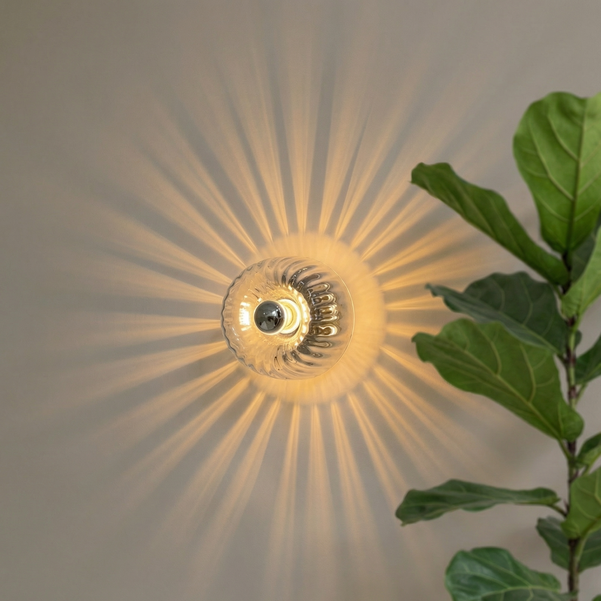 Contemporary Wall Light | Sculptural Glass Design with Soft LED Illumination | Elegant Wall Sconce for Modern Spaces