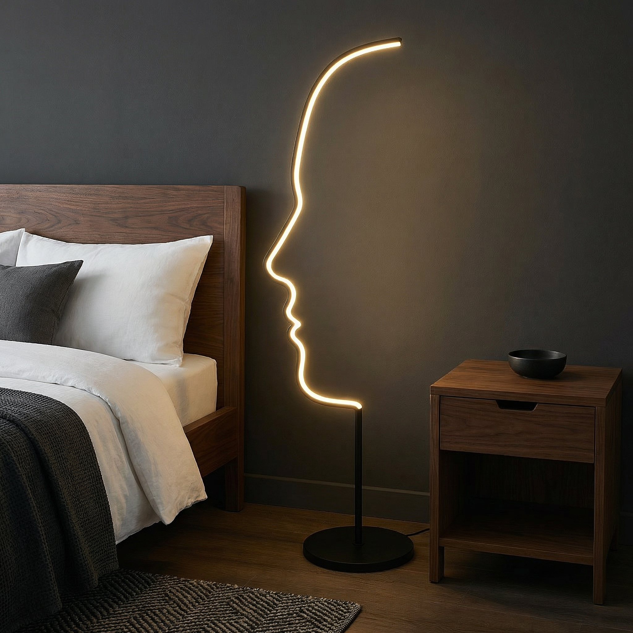 Sculptural Face Floor Lamp | Modern Design with Warm LED Light | Contemporary Lighting for Living Spaces