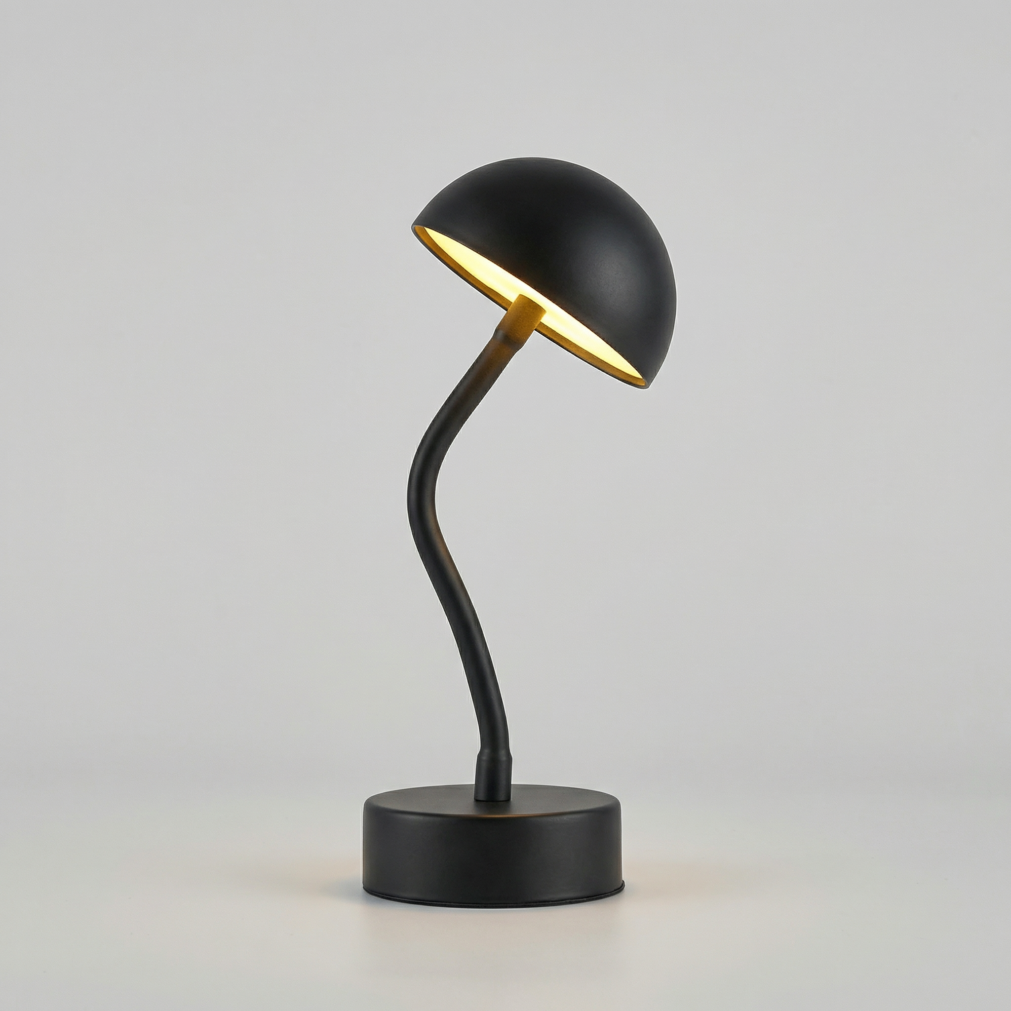 LumosMushroom | Modern Cordless Dimmable Table Lamp for Cozy Spaces