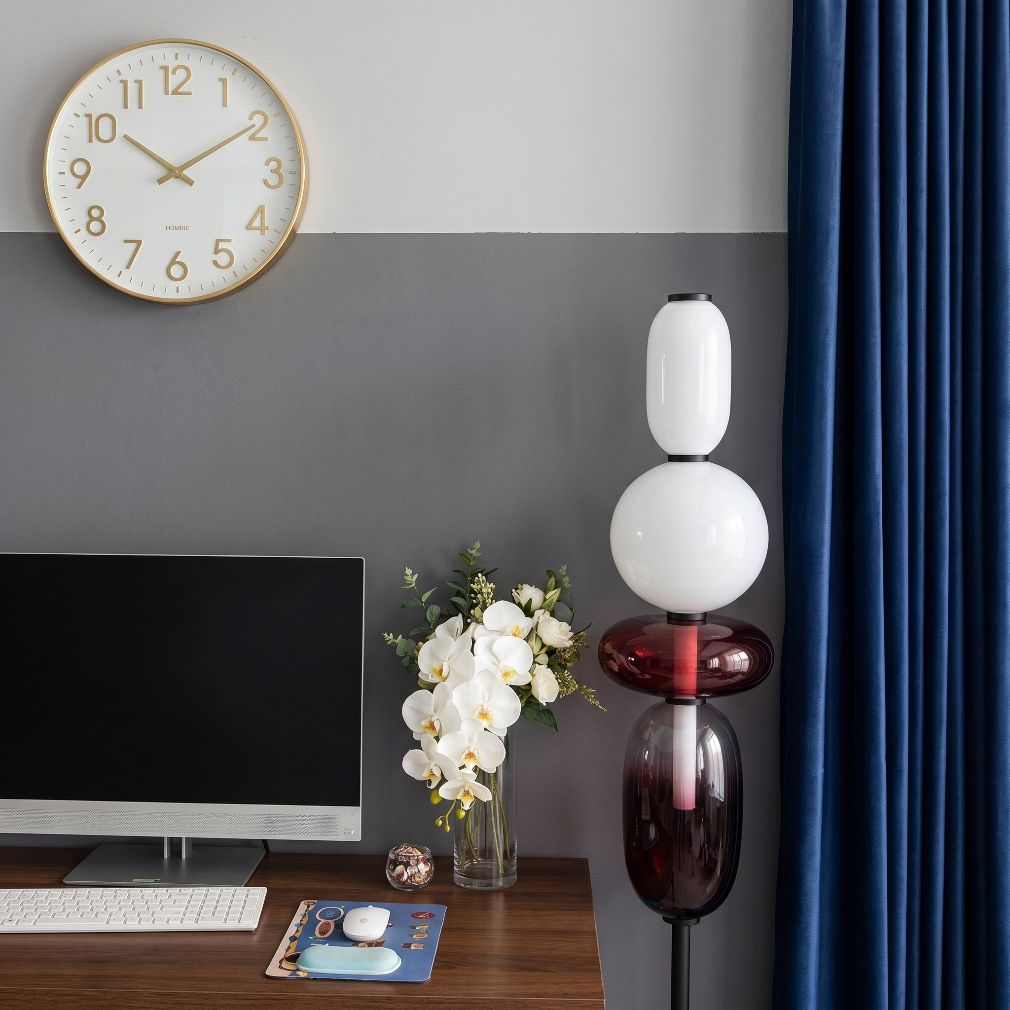 Modern Glass Floor Lamp – Sculptural Standing Light for Living Room & Bedroom