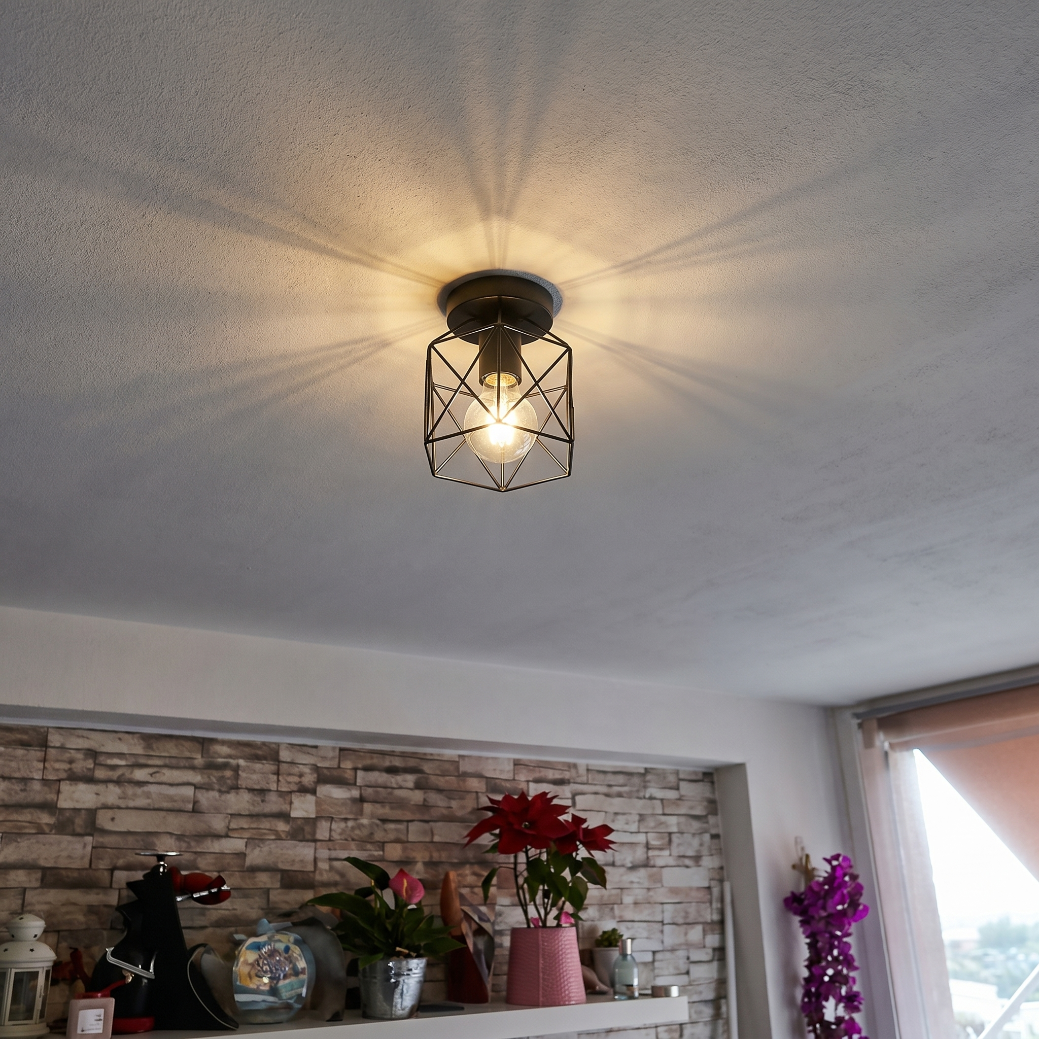 Modern Round Flush Mount Ceiling Light Fixture