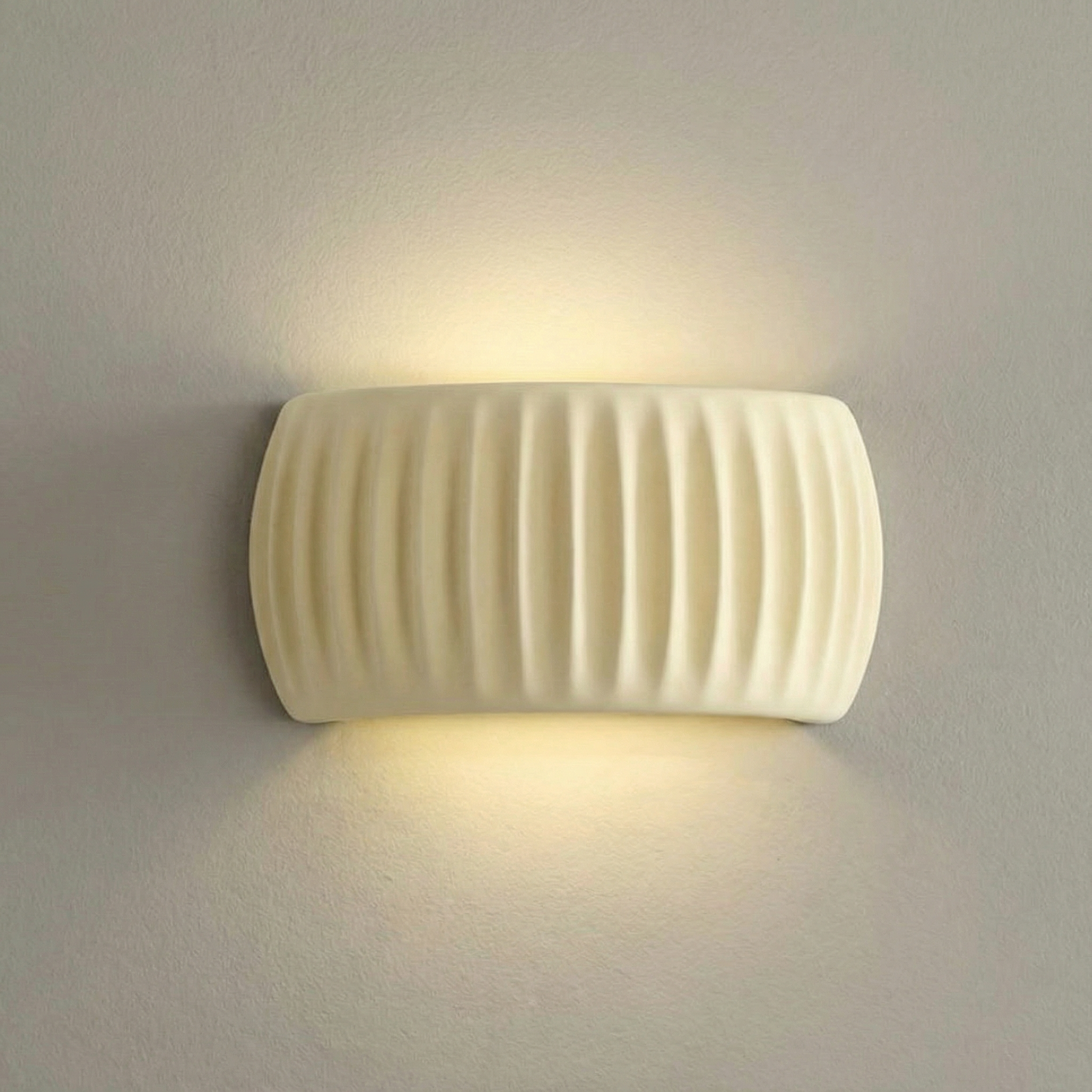 ResinGlow | Modern Sleek Wall Sconce Light for Contemporary Interiors