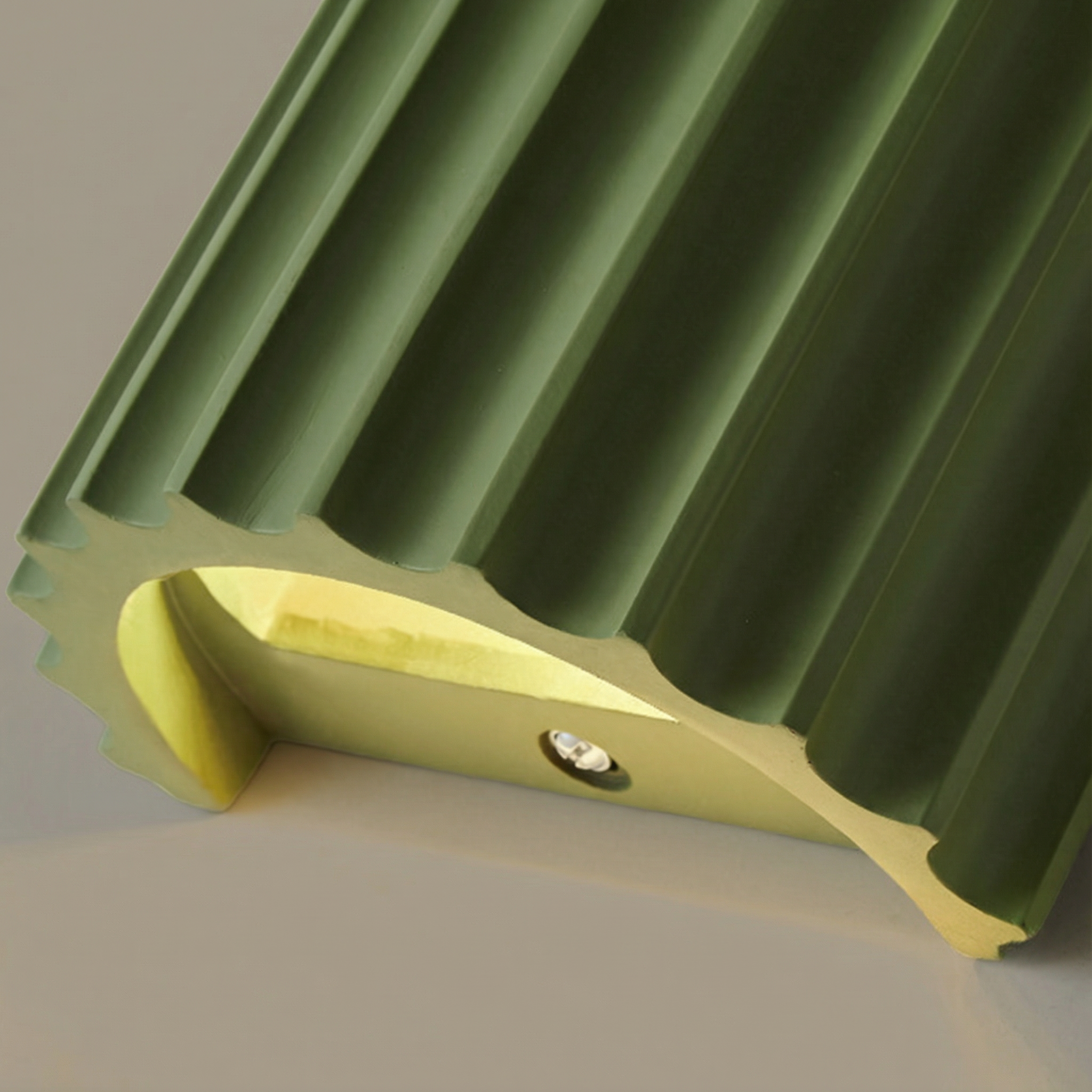 ResinGlow | Stylish Modern Half-Circle Wall Sconce Light Fixture