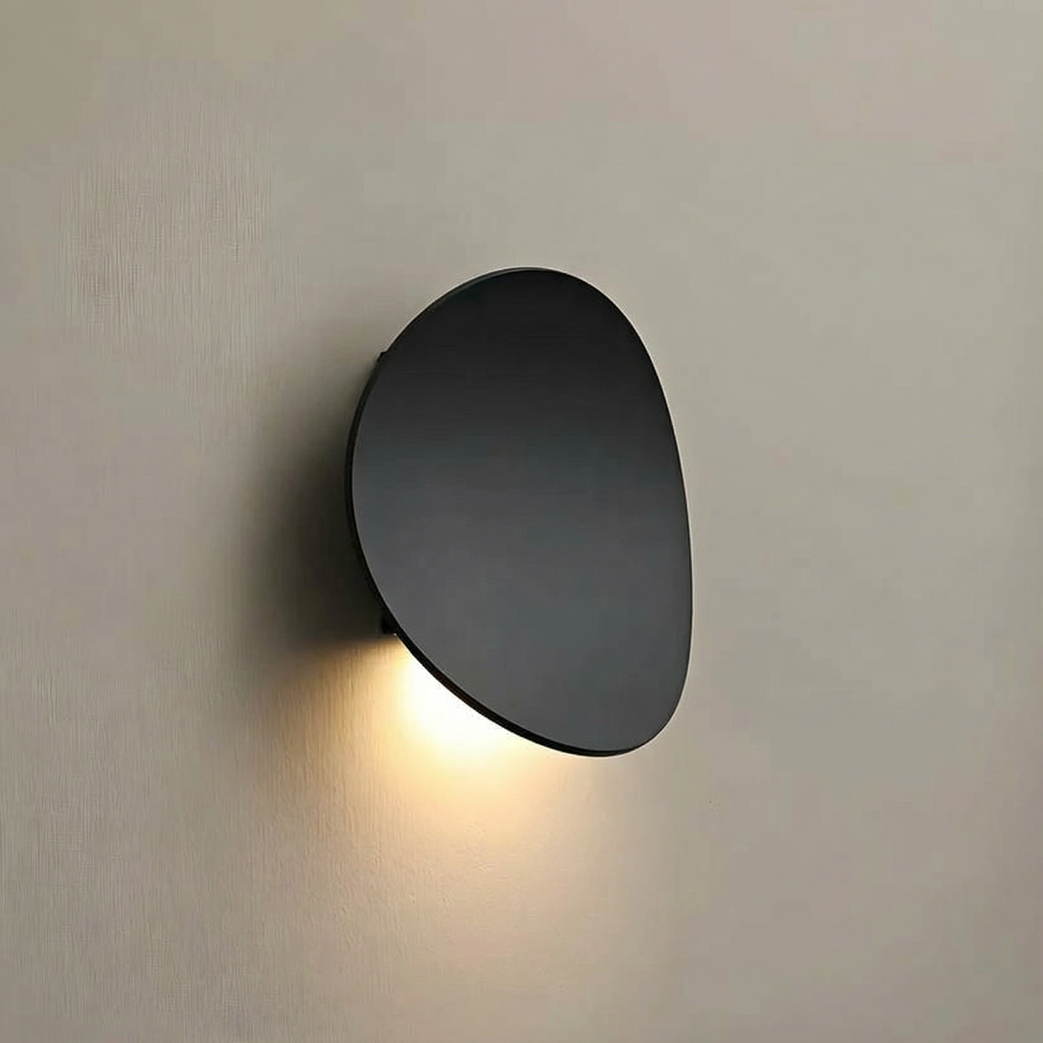Modern Aluminum Wall Lamp | Sleek LED Design with Elegant Illumination for Home Decor