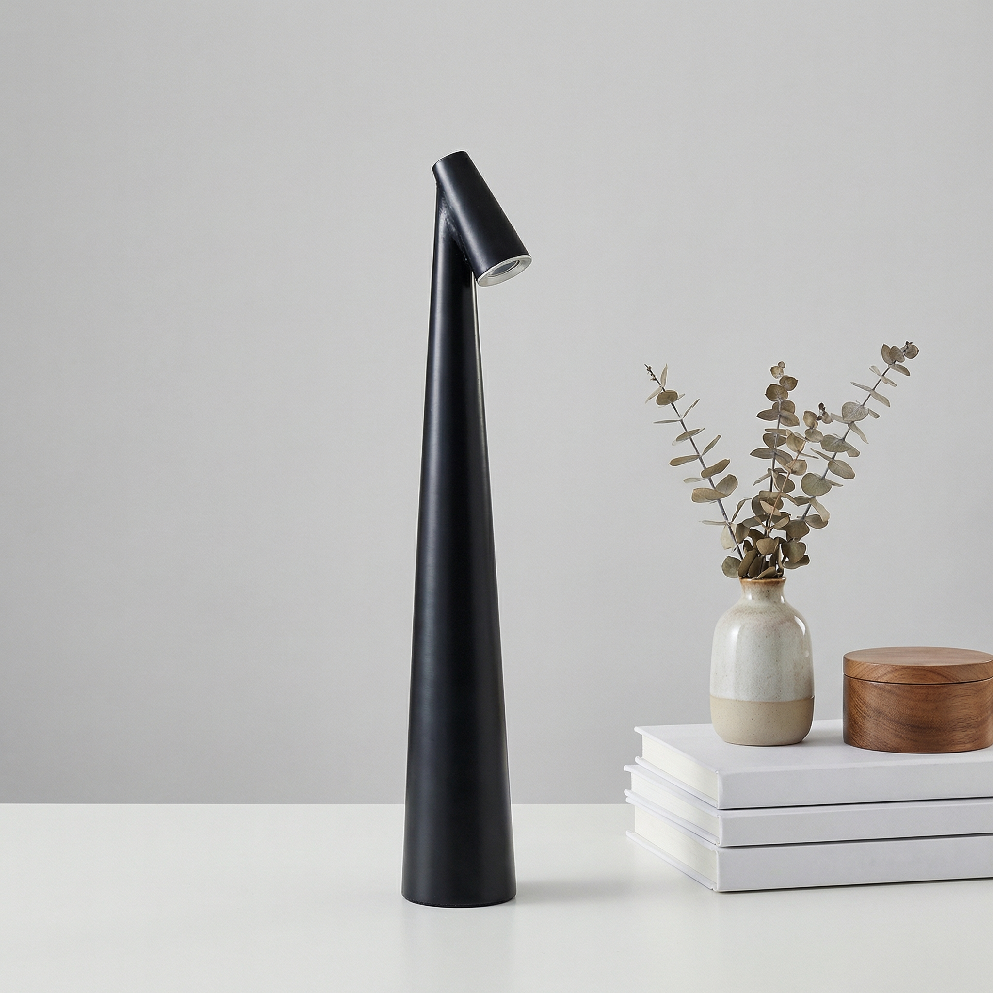 Contemporary Table Lamp with Adjustable Height | Modern Minimalist Design for Cozy Ambiance