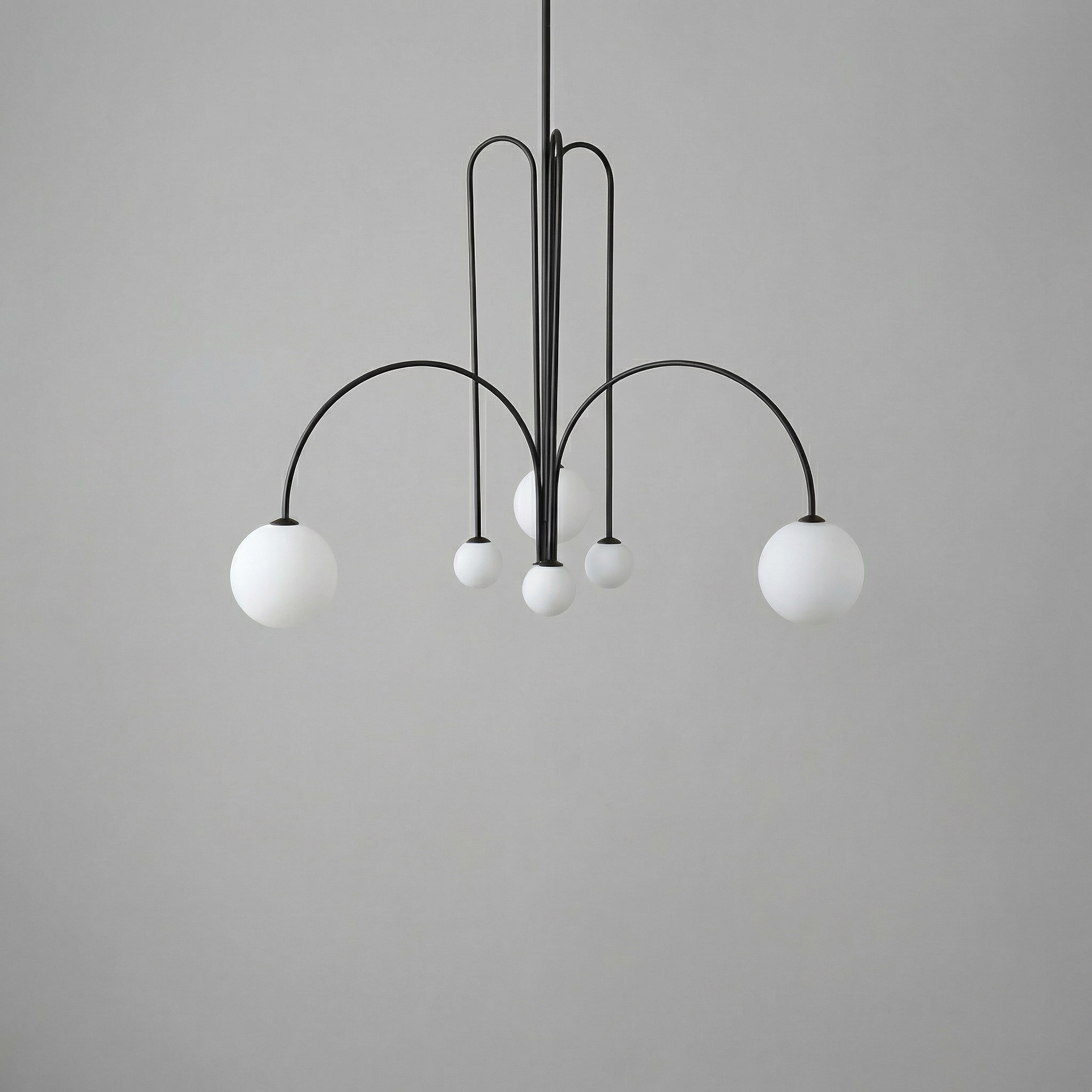 Gran Finale | Modern Suspension Ceiling Light with Adjustable Height | Elegant Design for Dining and Bar Areas