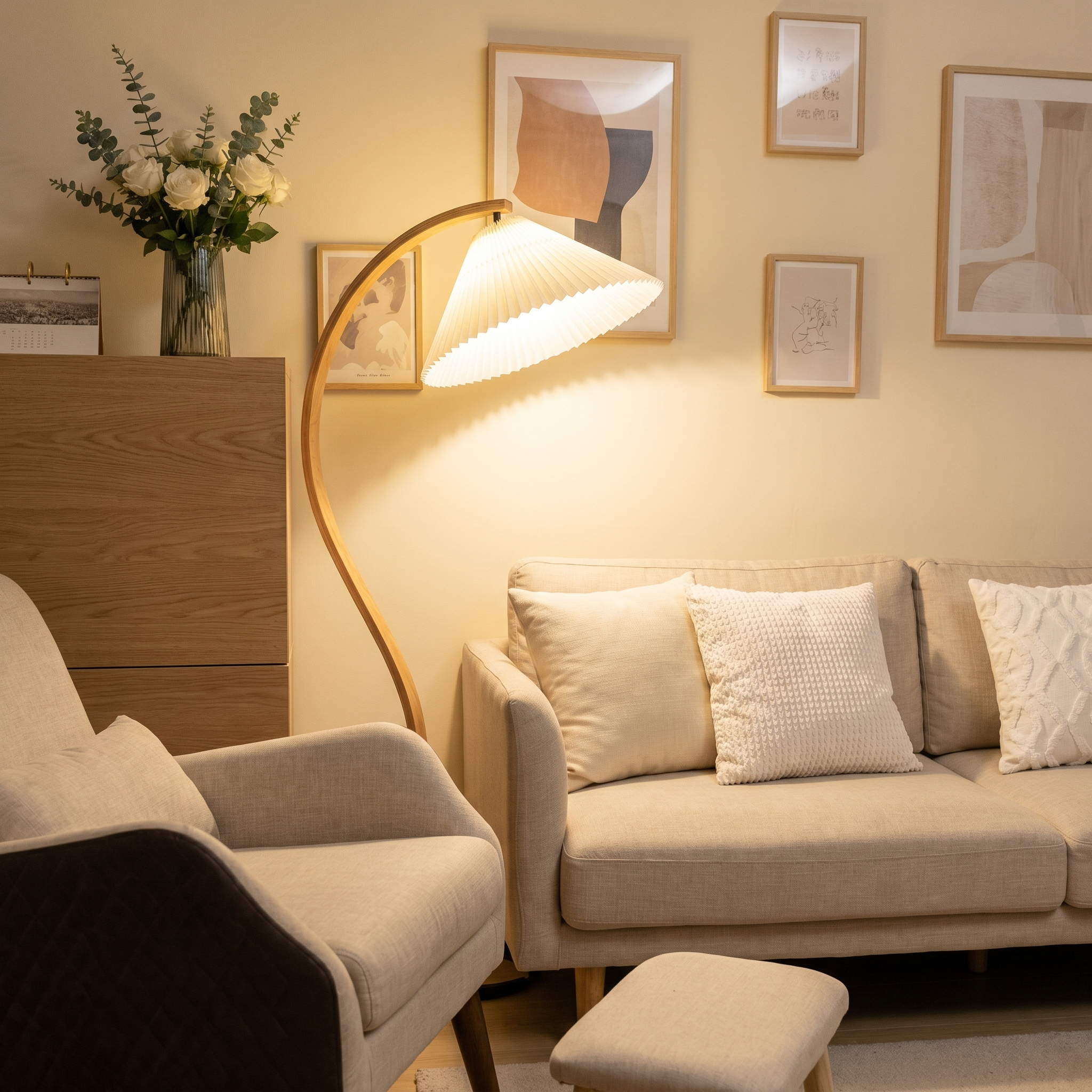 Caprani Collection | Modern Floor Lamp with Curved Beech Wood Stem | Elegant Lighting for Living Room Spaces