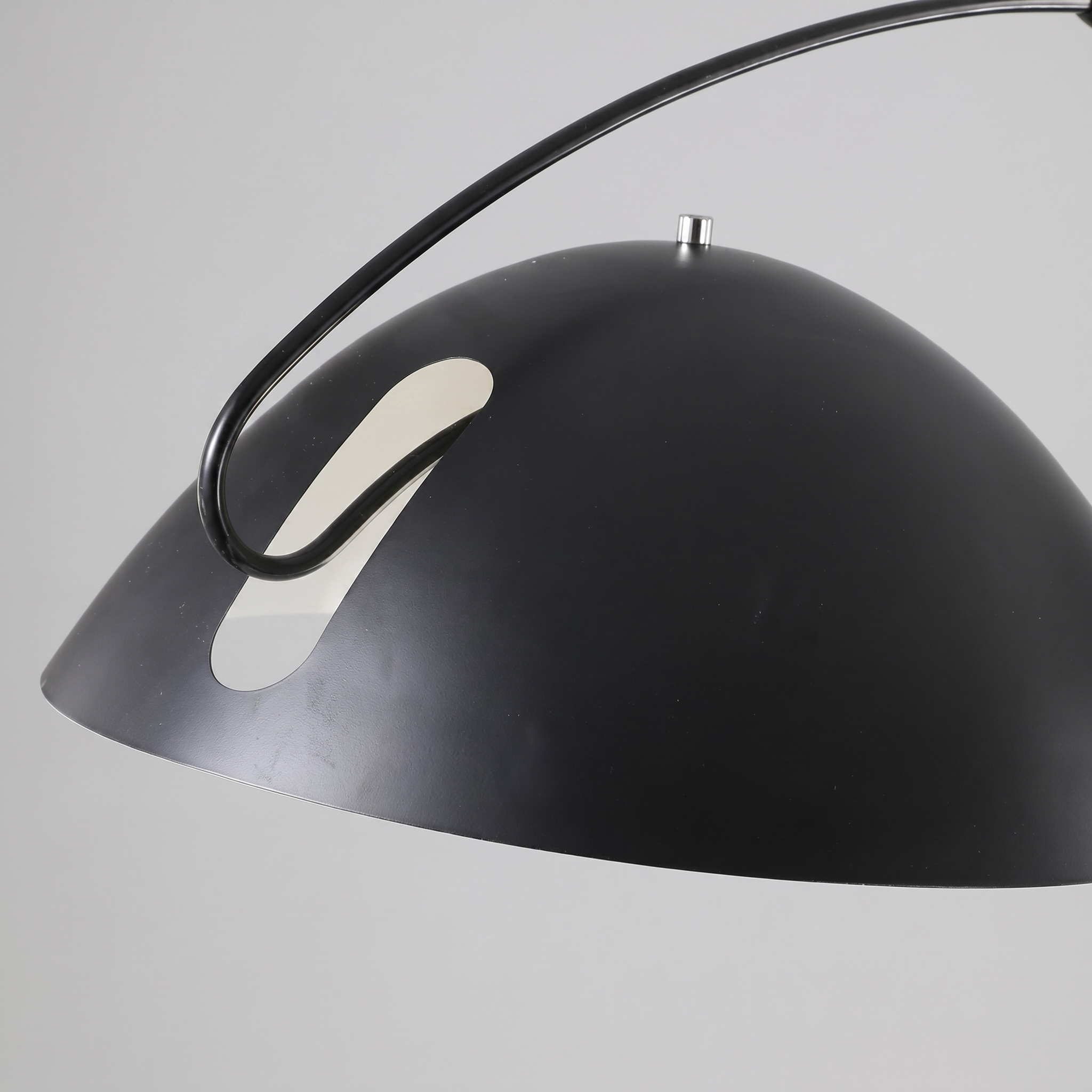 Nordic Elegance | Modern Floor Lamp with Adjustable Height & LED Bulb | Minimalist Design for Living Room Illumination