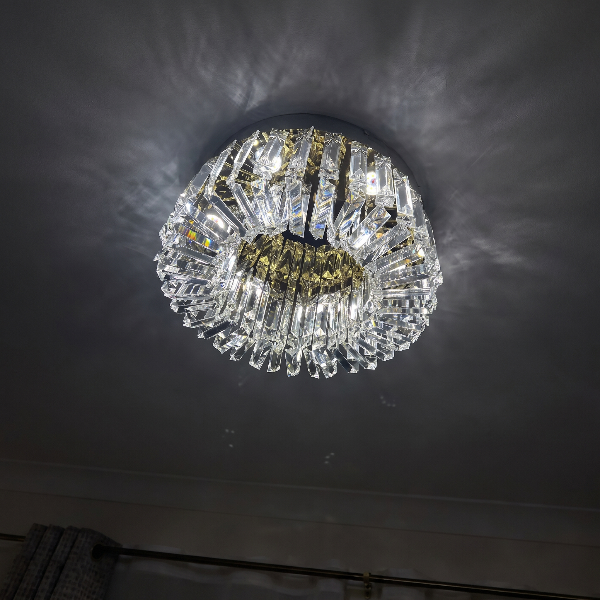 Elegant Crystal Ceiling Lamp | LED Ceiling Light Fixture with Changeable Colors | Modern Design for Living Room Ambiance